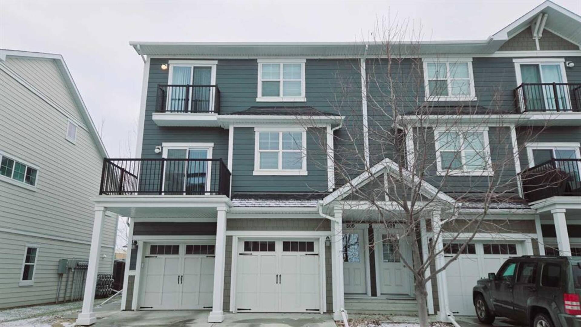 809, 881 Sage Valley Boulevard NW Calgary