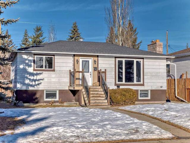 8132 47 Avenue NW Calgary