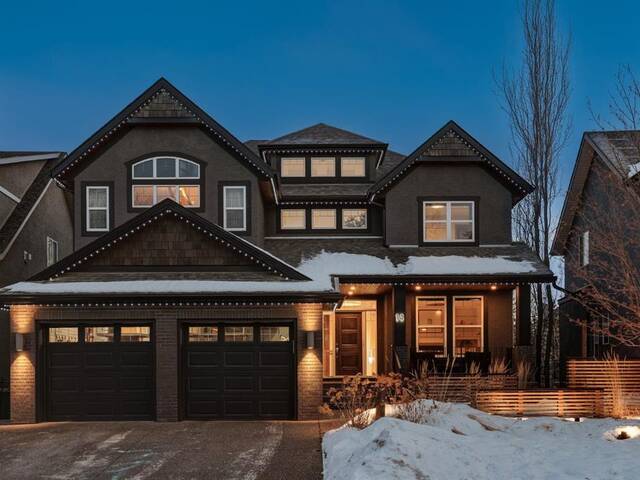 14 Discovery Ridge Manor SW Calgary