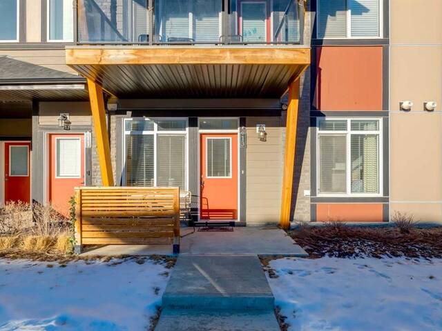 13, 230 Seton Passage SE 