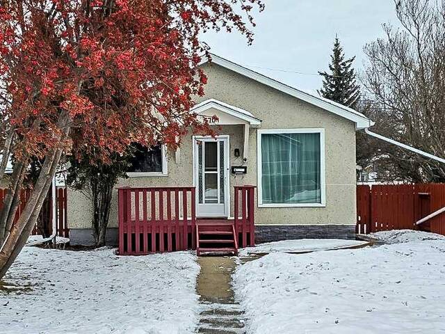 5709 60 Avenue Red Deer