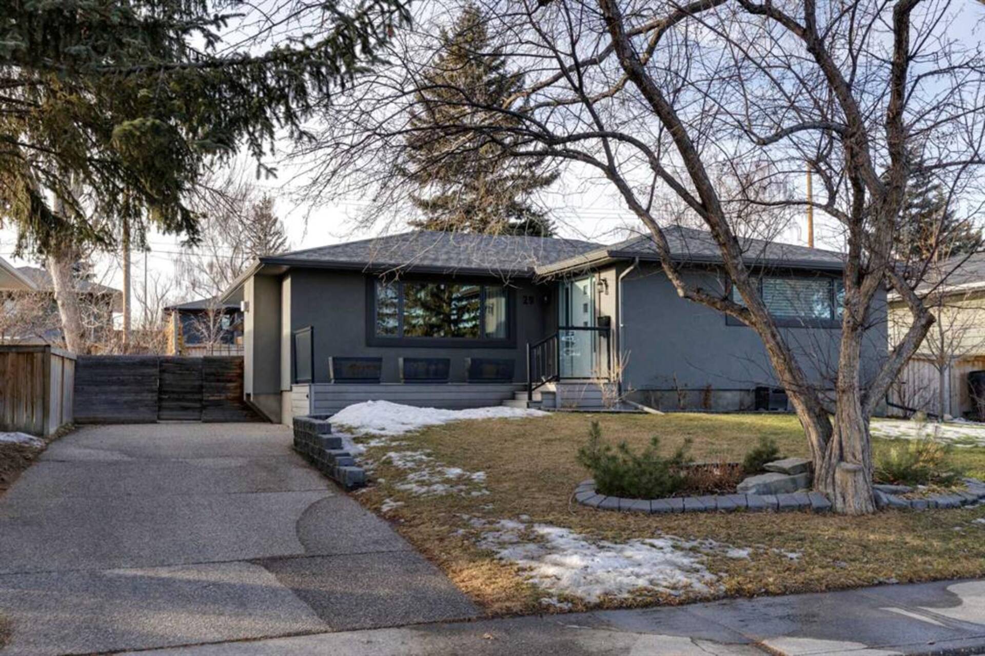 29 Mayfair Road SW Calgary