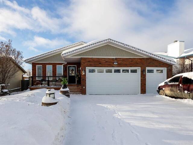 145 Kennedy Crescent Fort McMurray