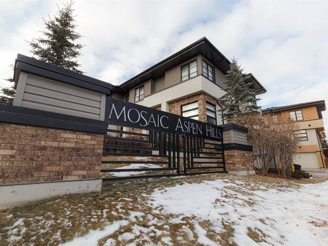 124 Aspen Hills Villas SW Calgary