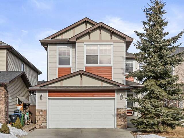 135 Everoak Close SW Calgary