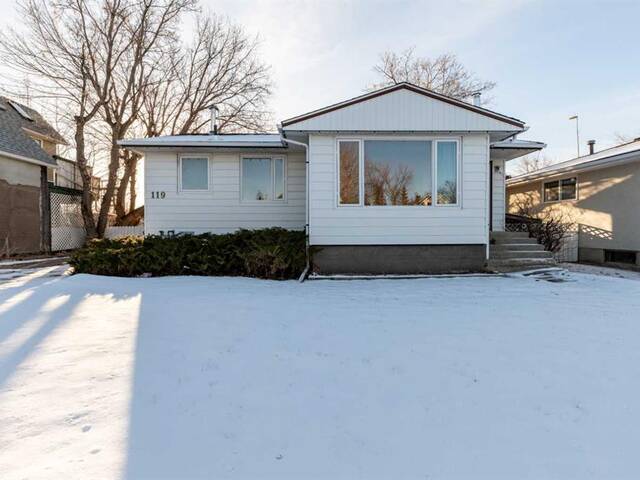 119 45 Avenue Claresholm