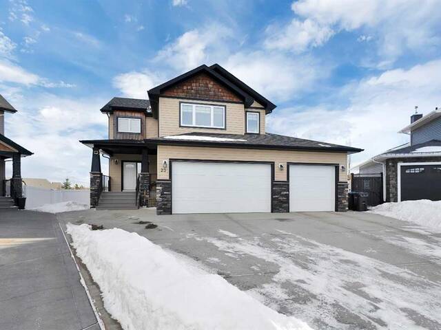 23 Regal Court Sylvan Lake