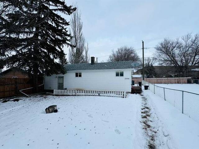 2306 North River Drive  N Drumheller