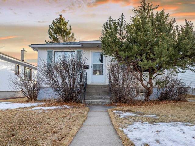 649 29 Avenue NW Calgary