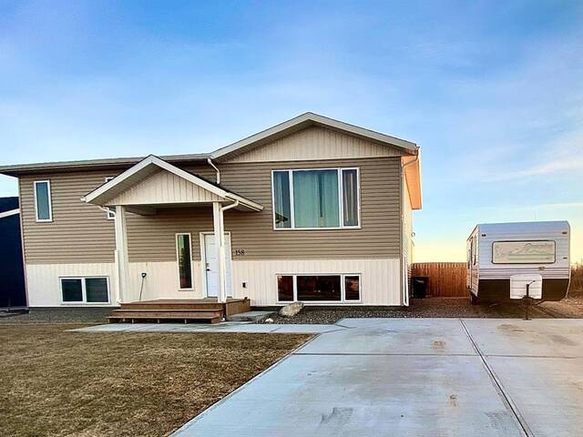 158 9 Street Fort Macleod