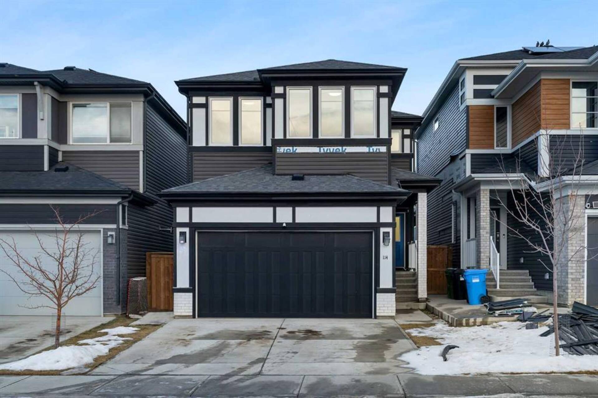 114 Lucas Terrace NW Calgary