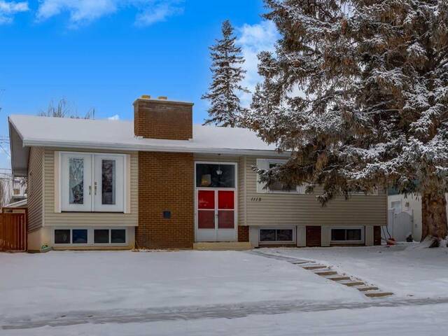 1115 Lake Wapta Road SE Calgary