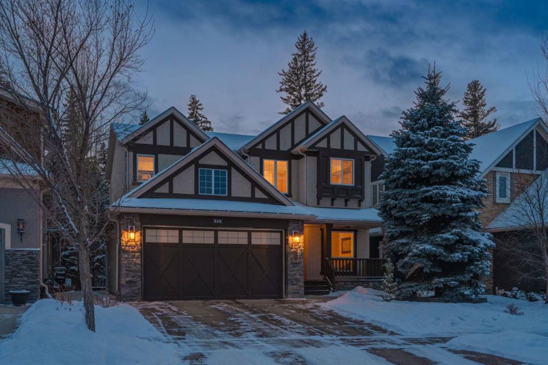 314 Discovery Ridge Boulevard SW Calgary